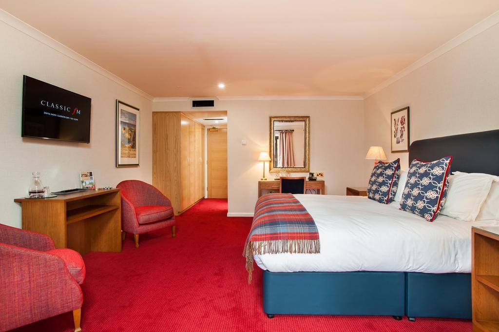 Parkway Hotel & Spa Cwmbran Dış mekan fotoğraf